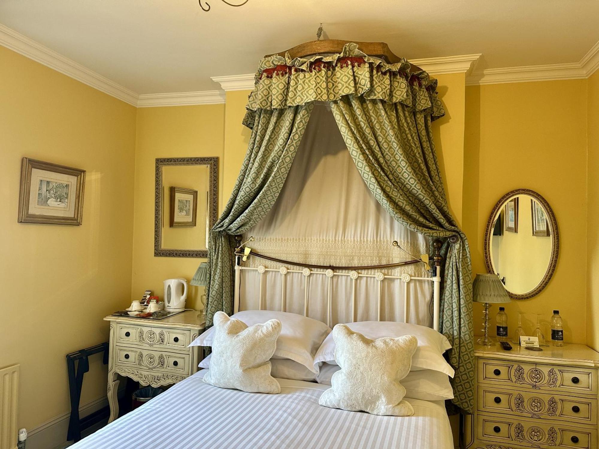 Albert & Victoria Guest House Eastbourne Værelse billede